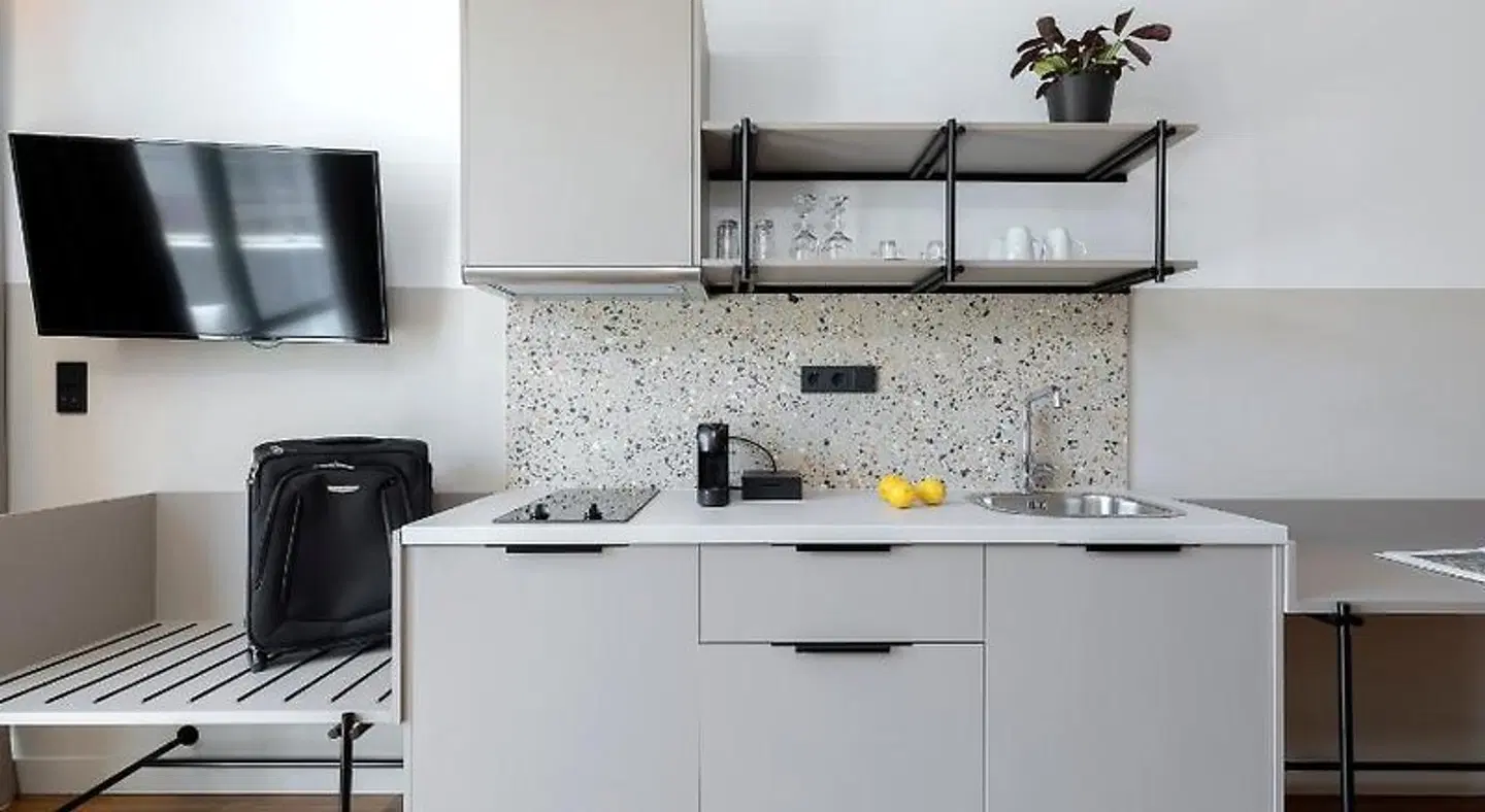 The Athenians Art Apartments ROOM_EXAMPLE