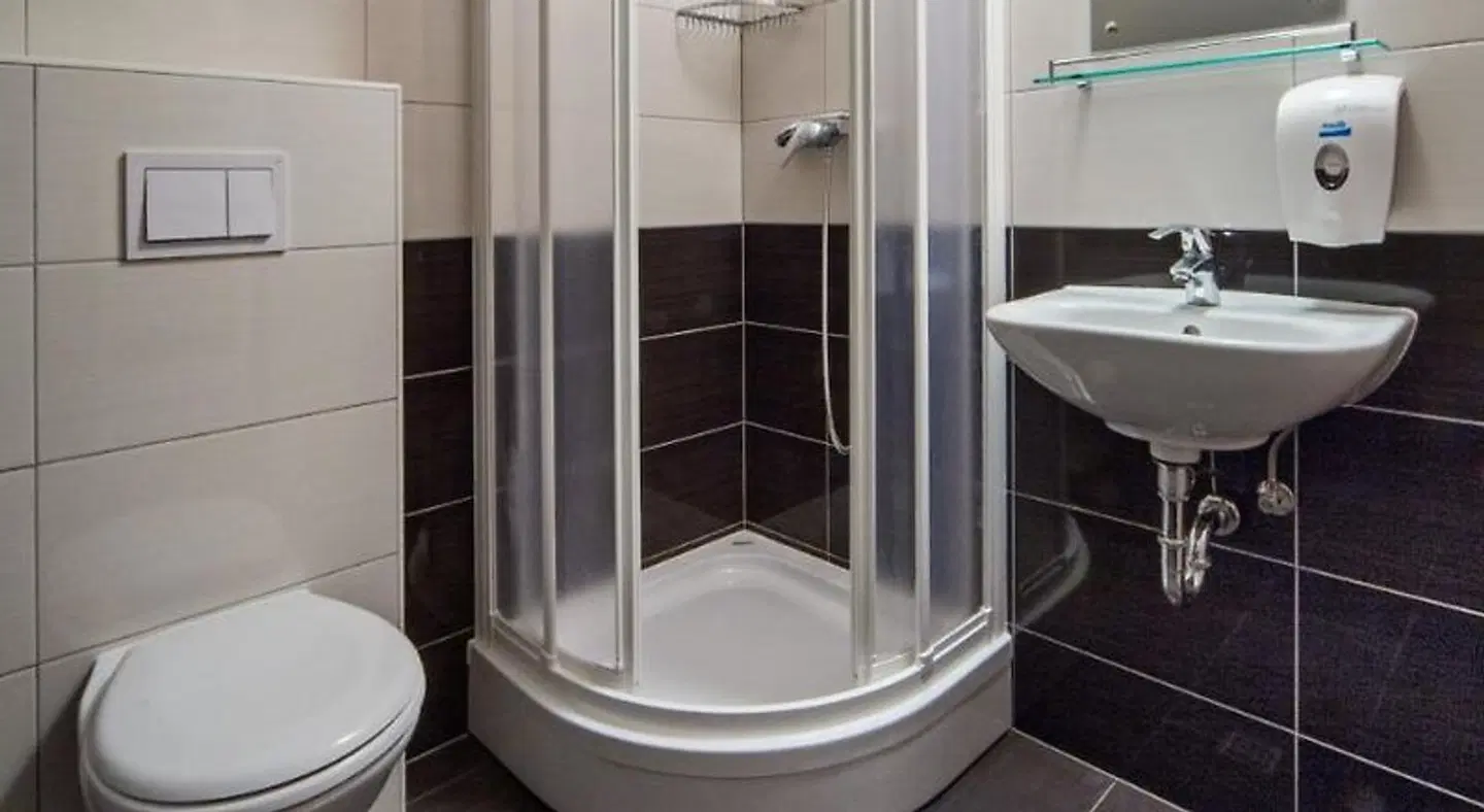 Kaptol Hostel Badezimmer
