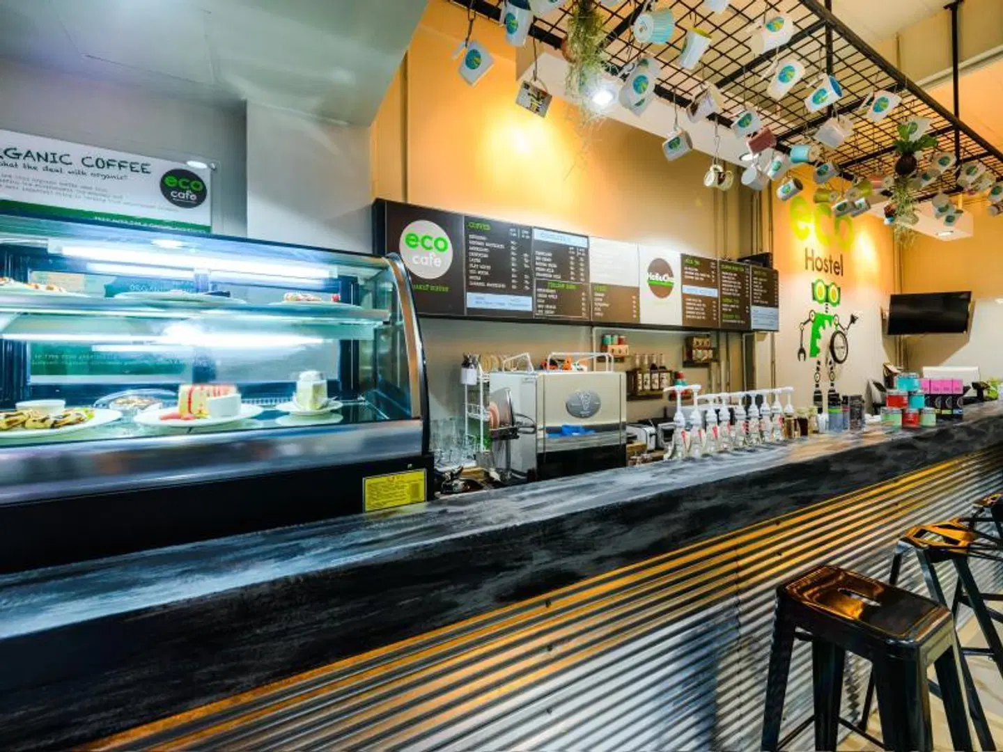 Eco Hostel Bar