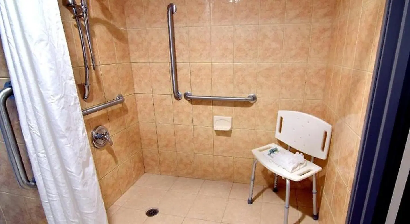 Best Western Ocala Park Centre Badezimmer