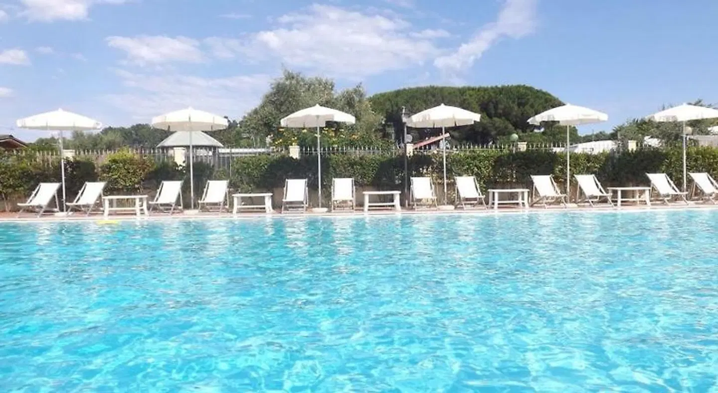 Al Canto Delle Sirene OUTDOOR_POOL