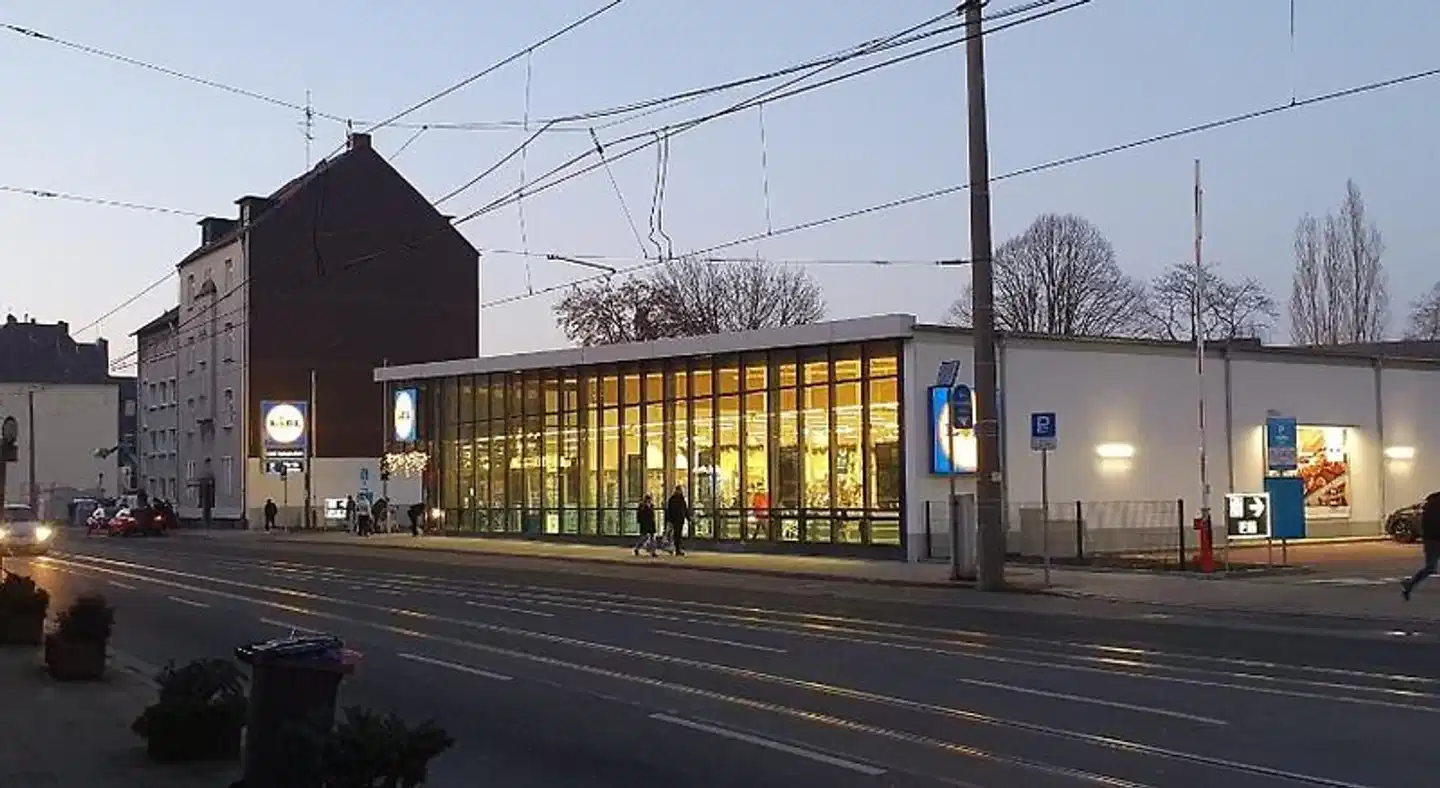 WohnZimmer-Essen Aussenansicht