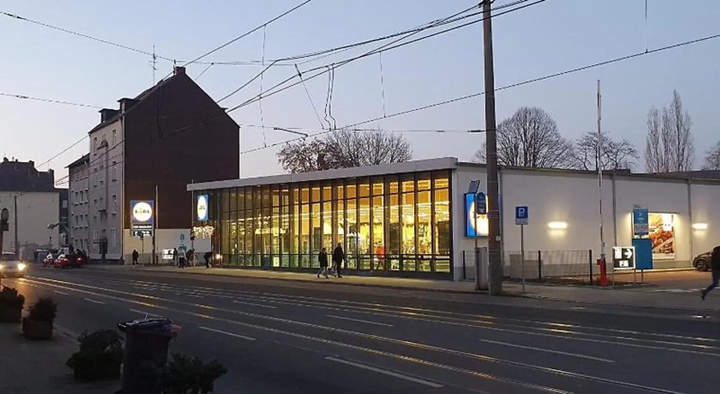 WohnZimmer-Essen Aussenansicht