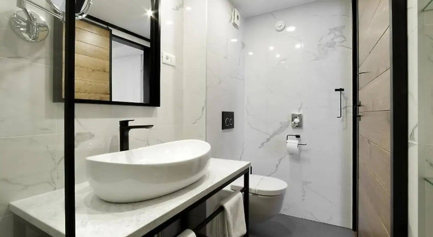 DeZign Apartments Badezimmer