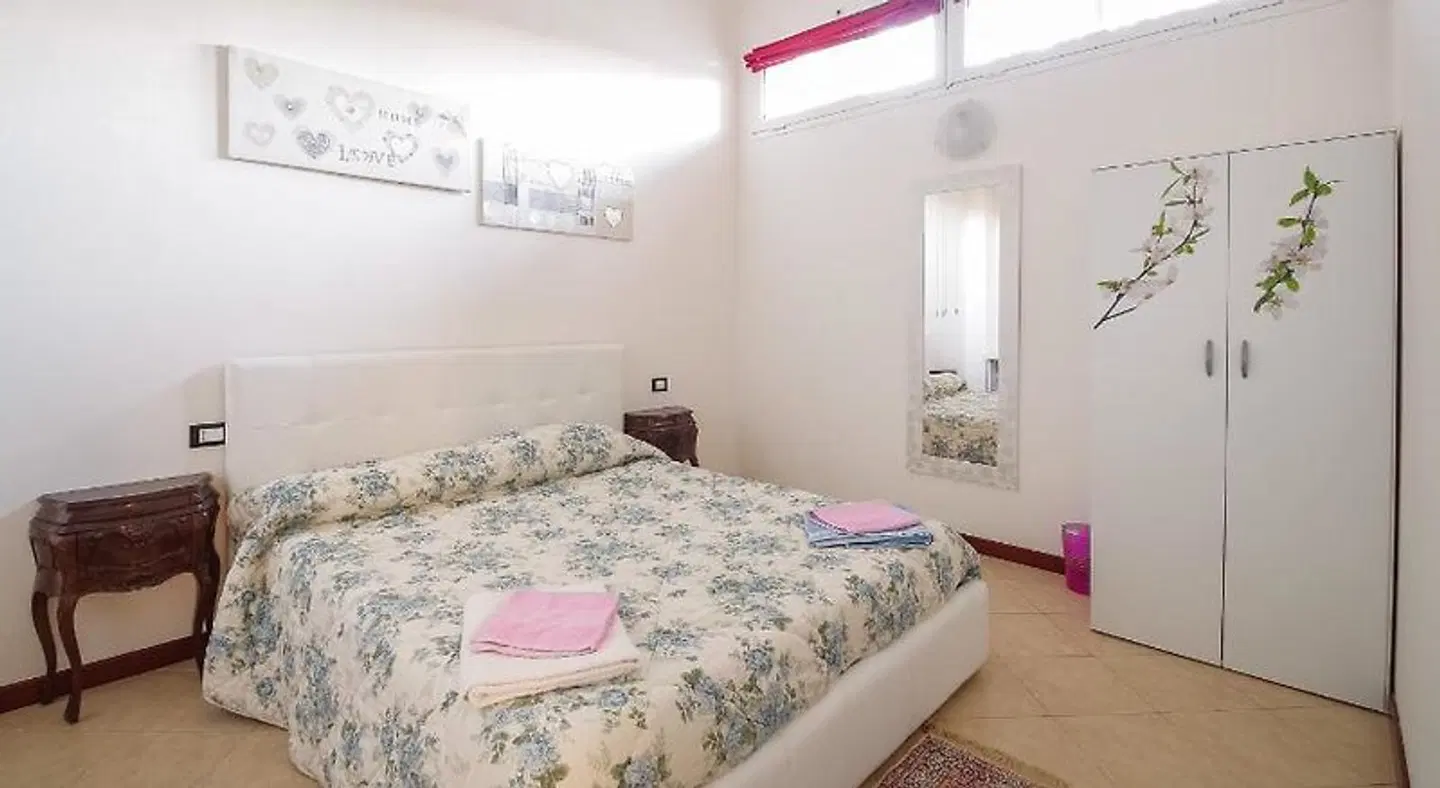 Bologna Città Turrita B&B ROOM_EXAMPLE