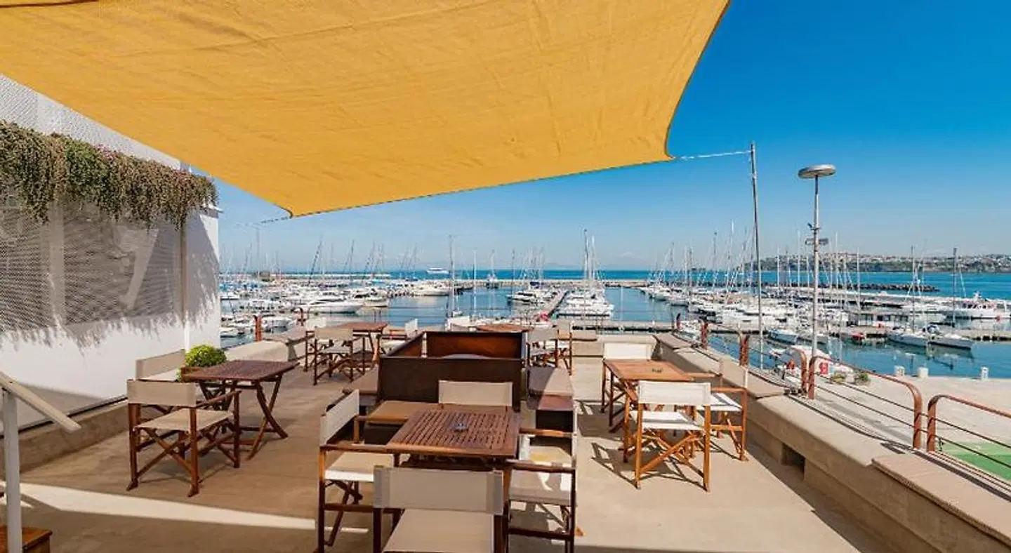 B&B L'Isola Del Postino Terrasse