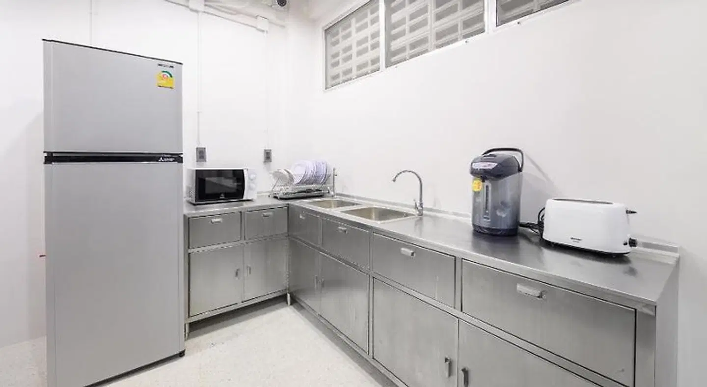 REST IS MORE hostel Badezimmer