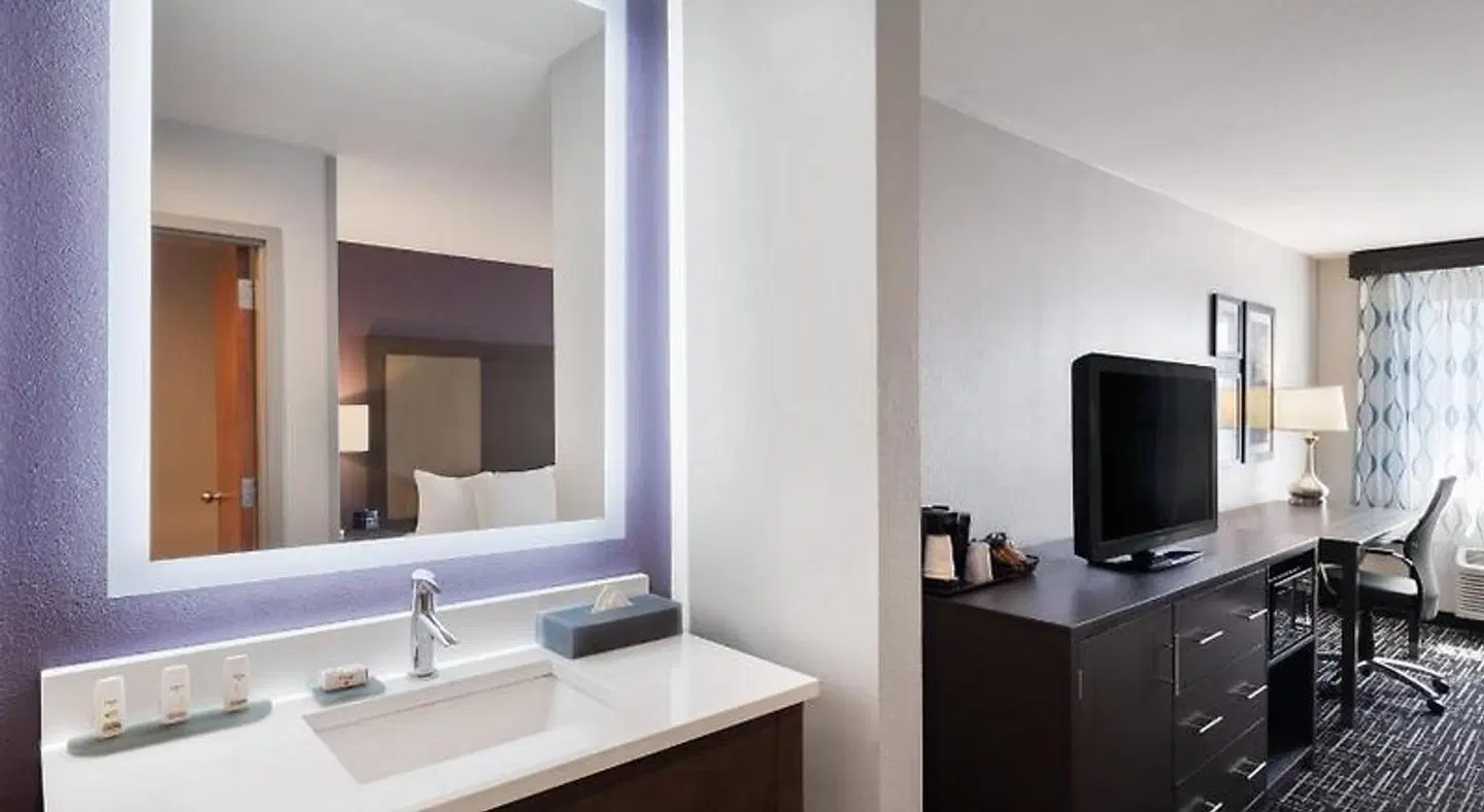 La Quinta Inn & Suites by Wyndham Pocatello Badezimmer