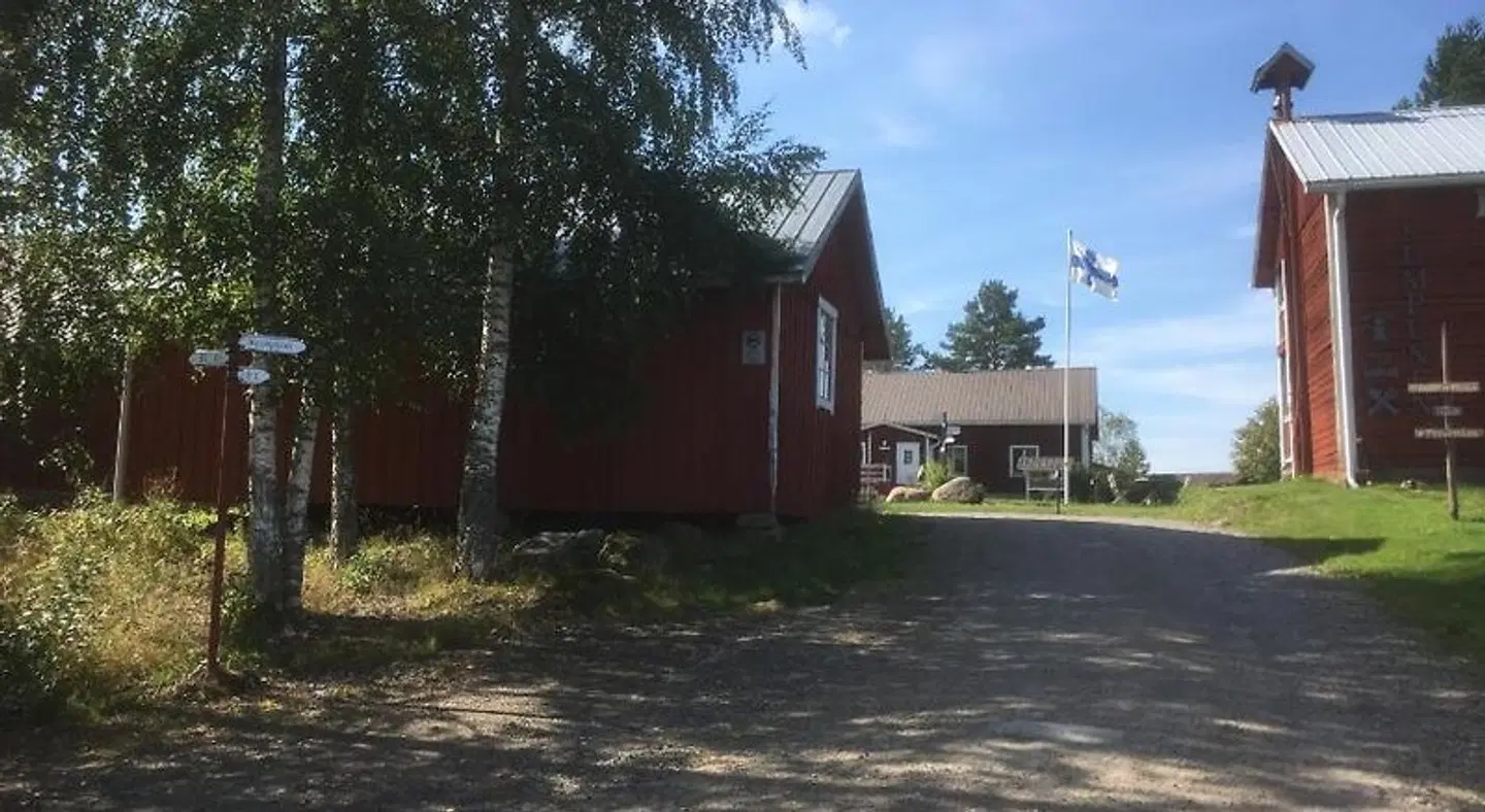Guesthouse Kumpunen EXTERIOR