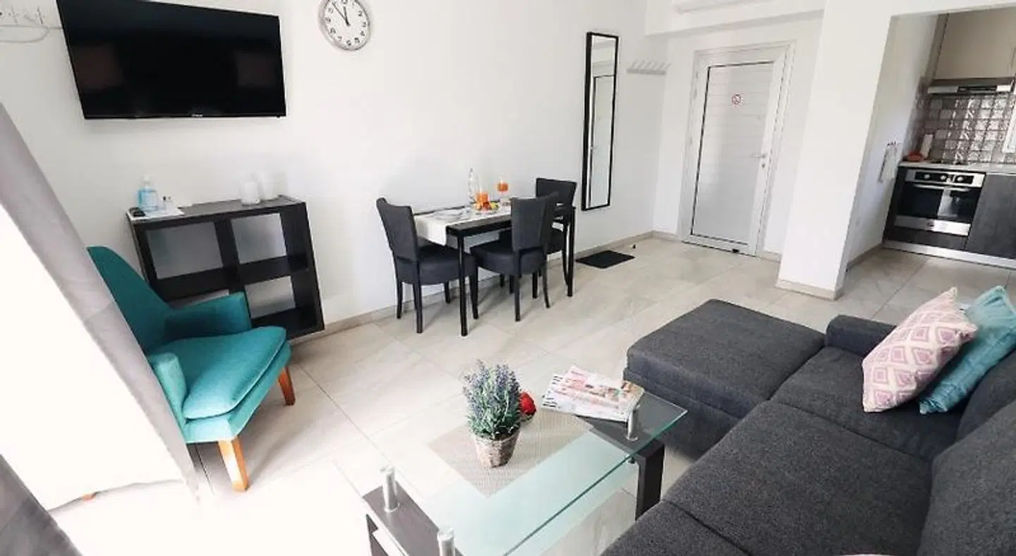 Silver Sea Holiday Apartments ROOM_EXAMPLE