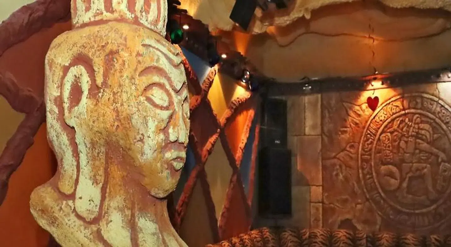 Hostal Al-Andalus PEOPLE