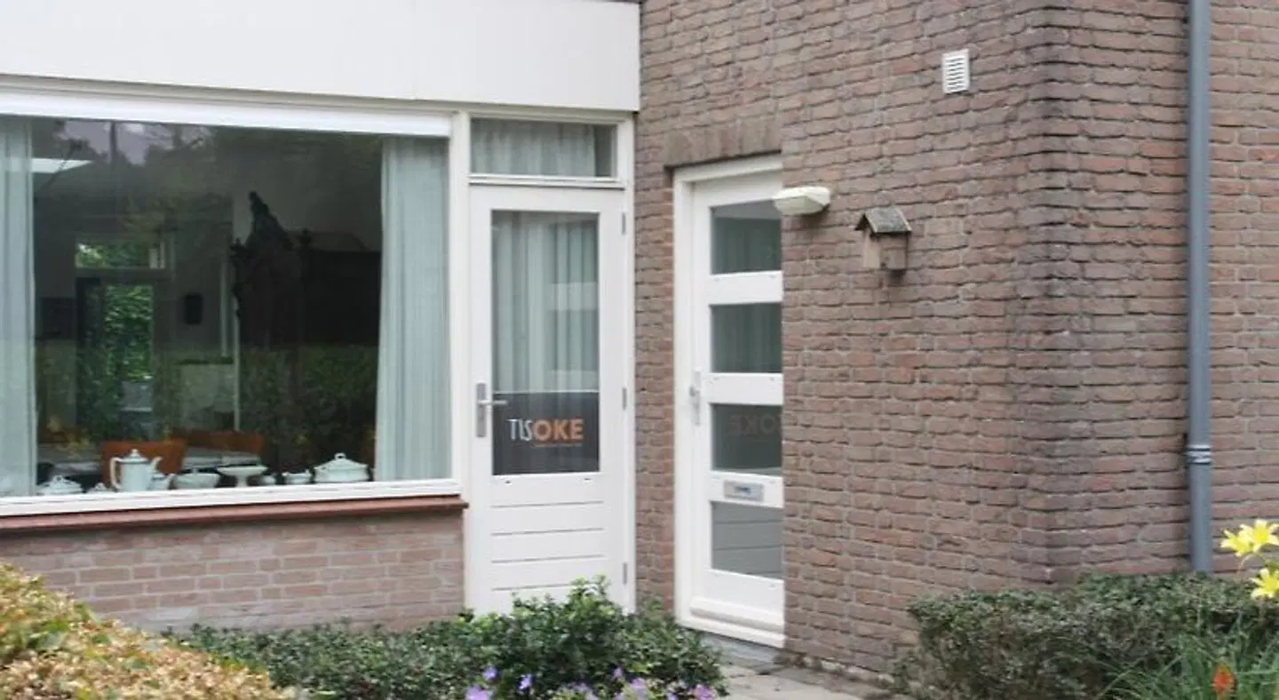 tisOKE EXTERIOR