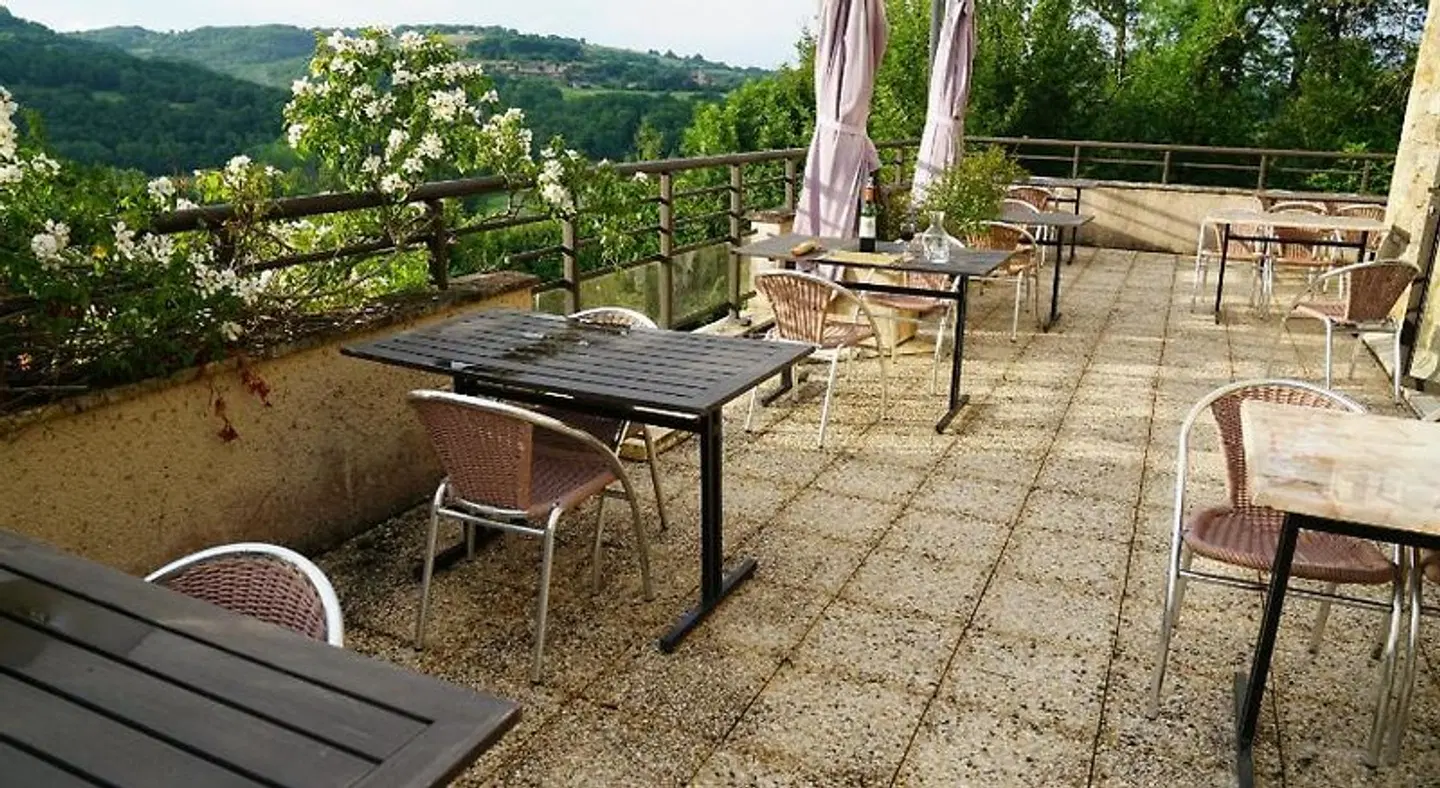 Le Mûrier de Viels Terrasse