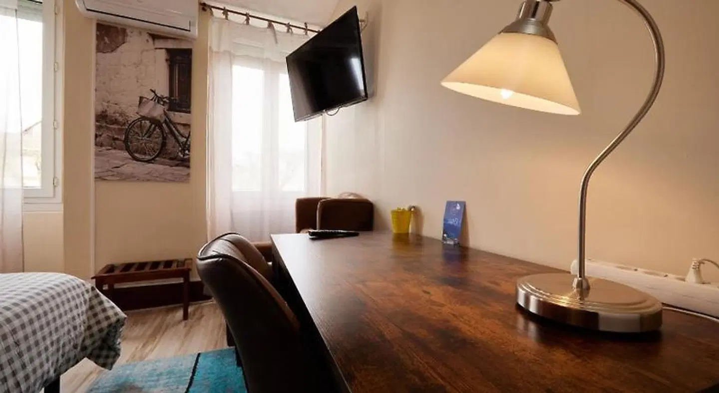 hotel de la paix ROOM_EXAMPLE