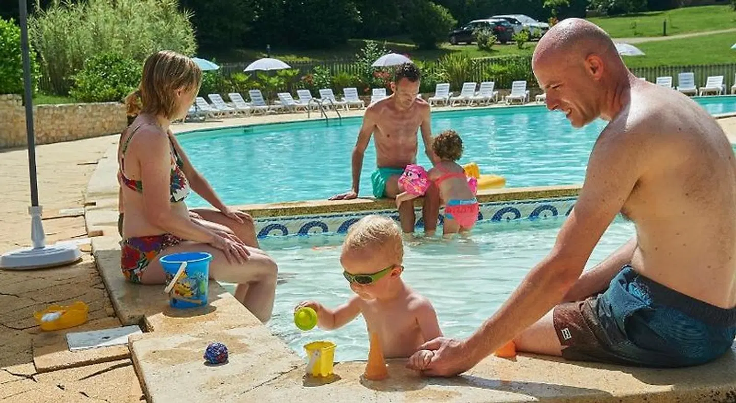 Village de Montmarsis OUTDOOR_POOL