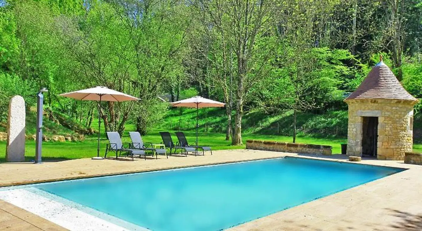 Les Jardins d'Ungaro OUTDOOR_POOL