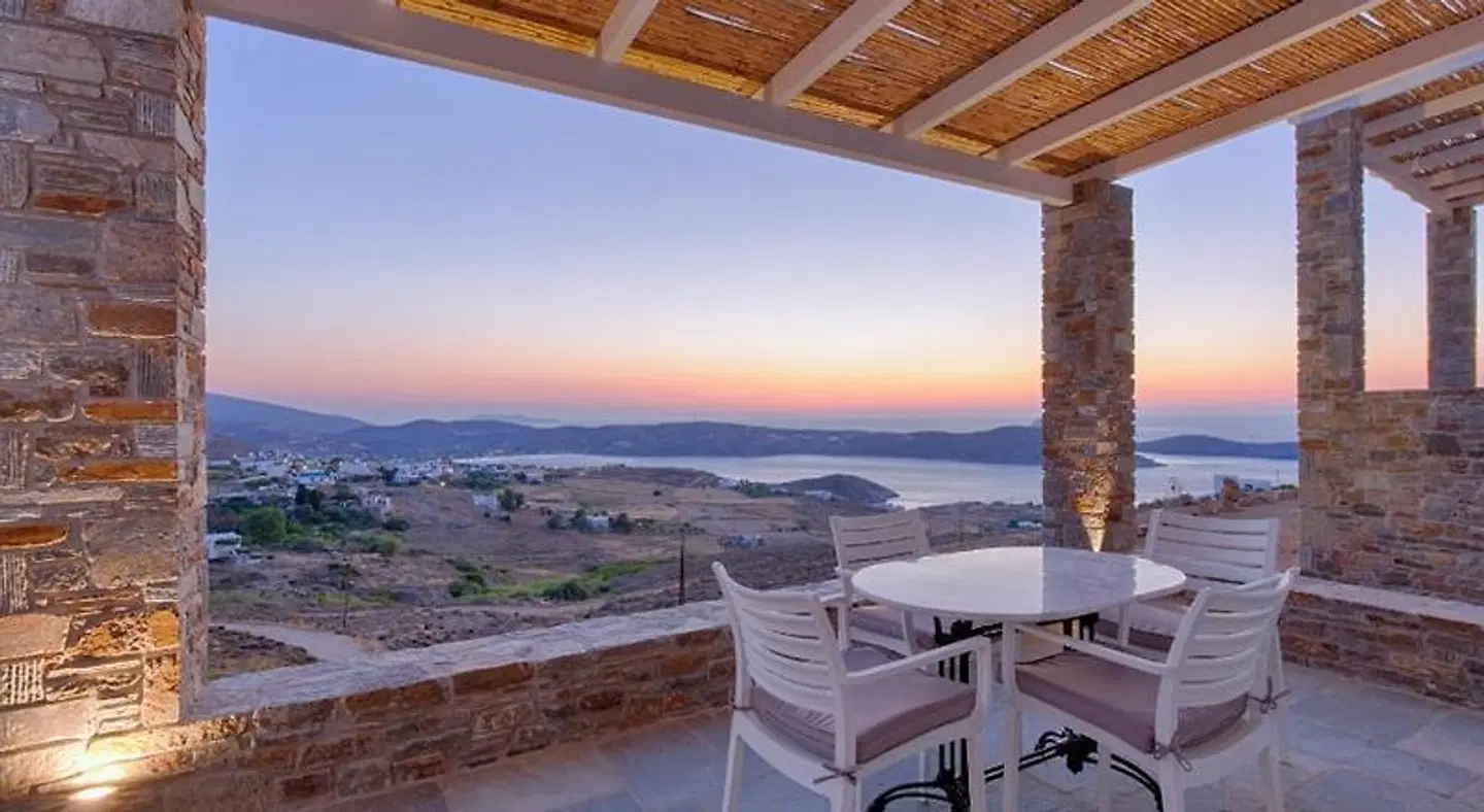 Serifosblue Terrasse