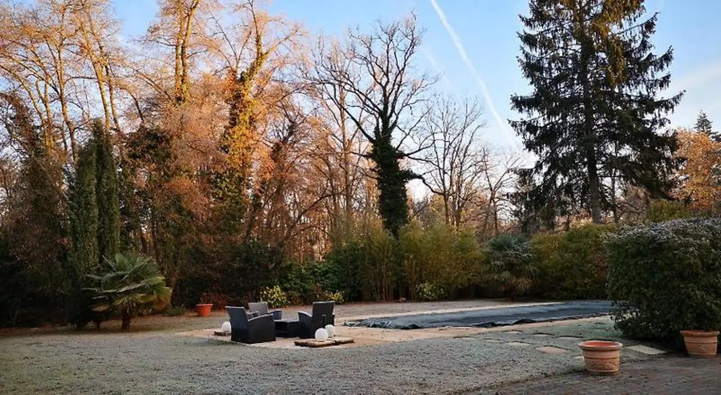 Les Enclos Bed and Breakfast LANDSCAPE