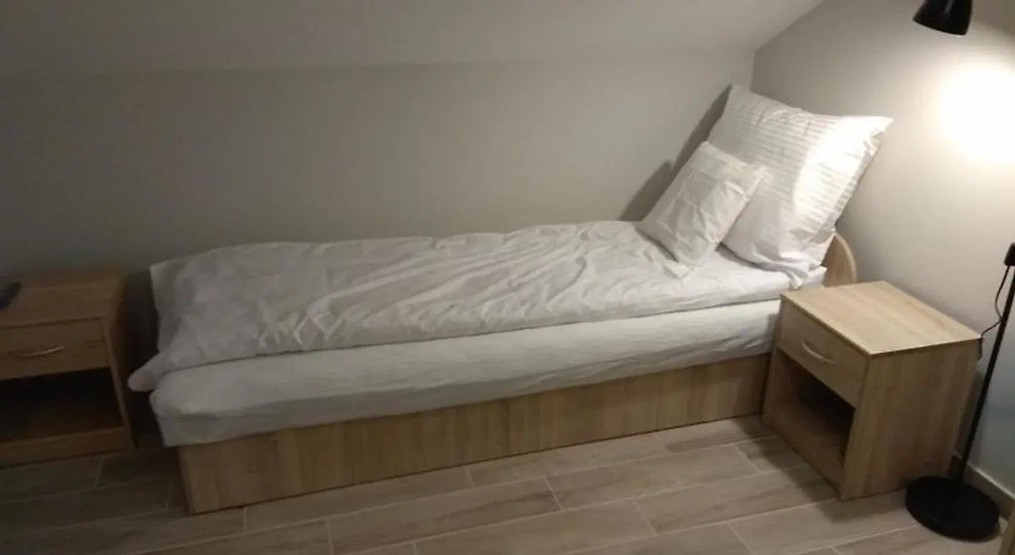 BB CONSUL ROOM_EXAMPLE