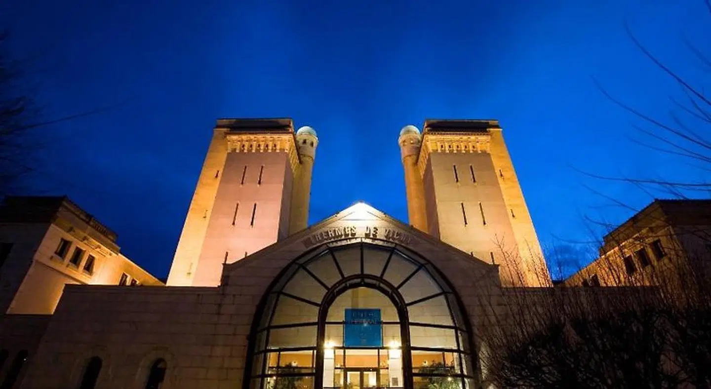Mercure Vichy Thermalia EXTERIOR