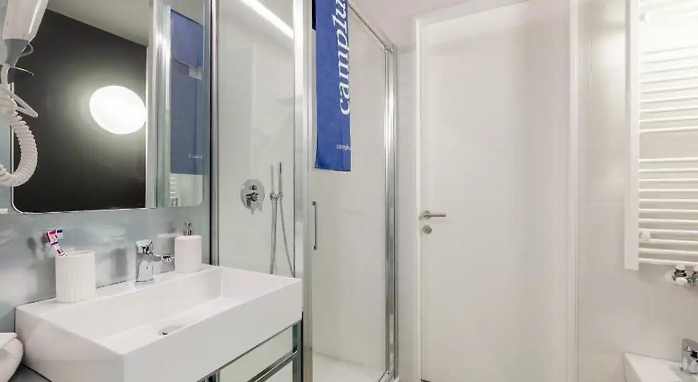 Camplus San Pietro Badezimmer