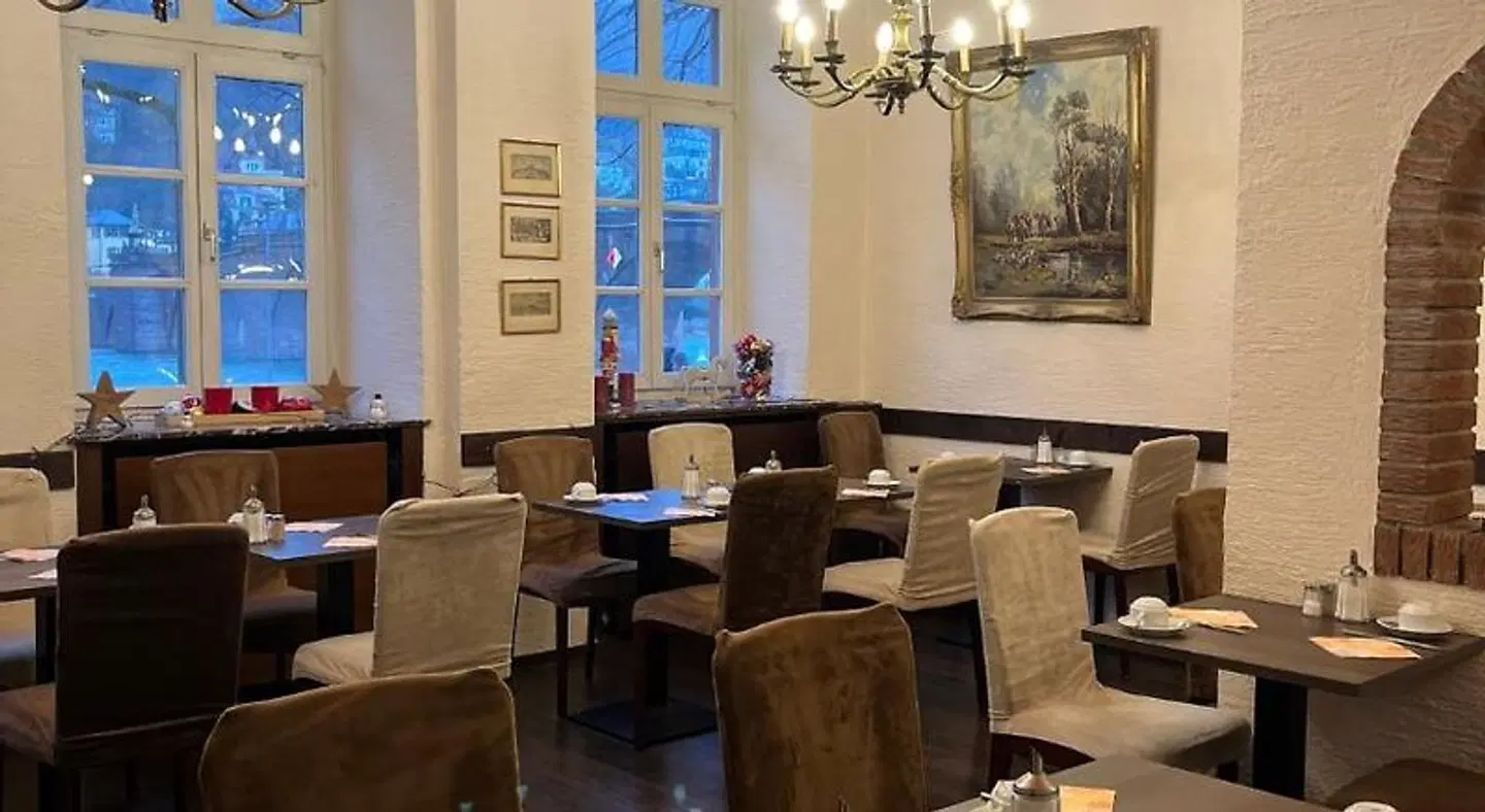 Schnookeloch Bar