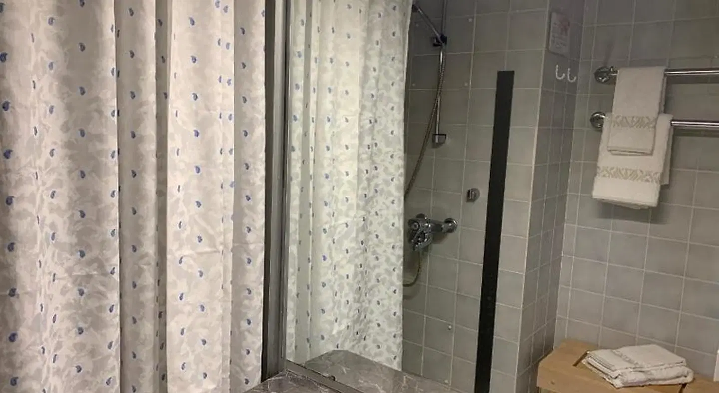 Hotelli Mesku Forssa Badezimmer