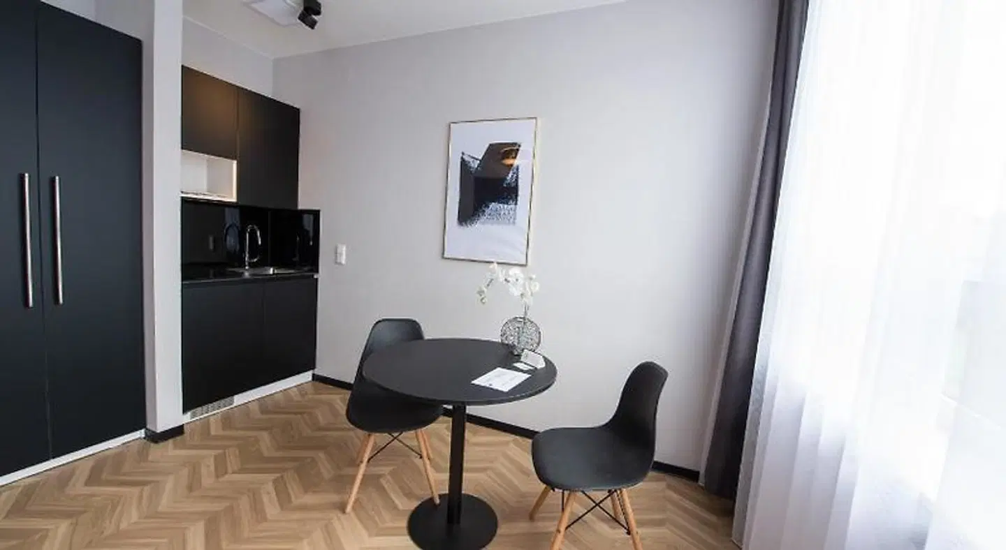V Business Living Appartment ROOM_EXAMPLE