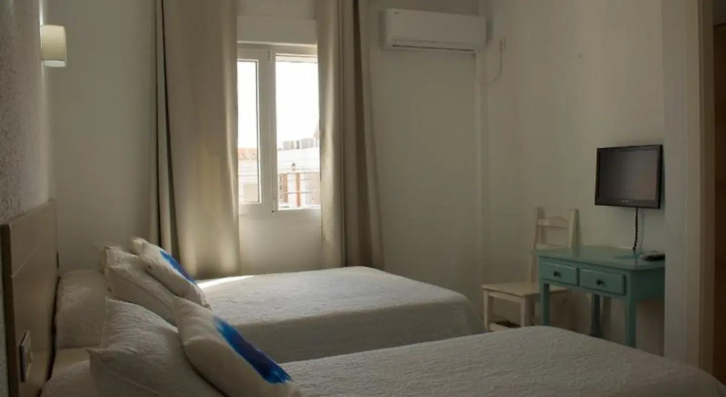 Hostal Bellavista ROOM_EXAMPLE