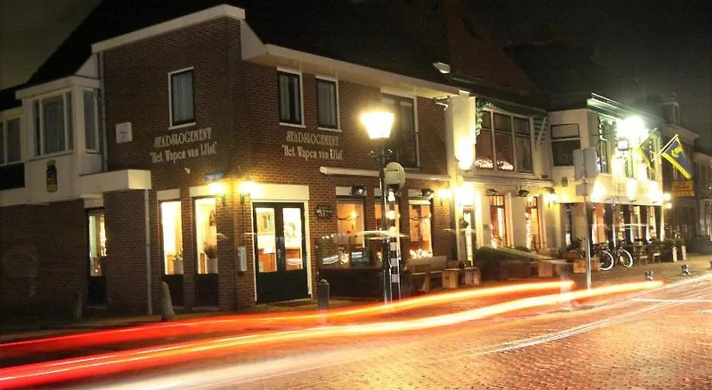 Stadsherberg 'Het Wapen van IJlst' EXTERIOR
