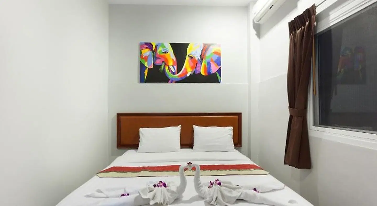 Freedom ROOM_EXAMPLE