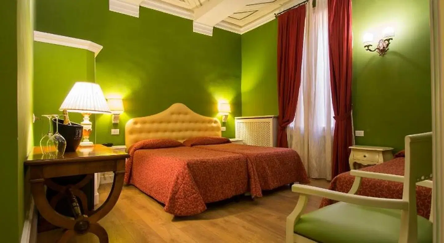 Pedrini ROOM_EXAMPLE