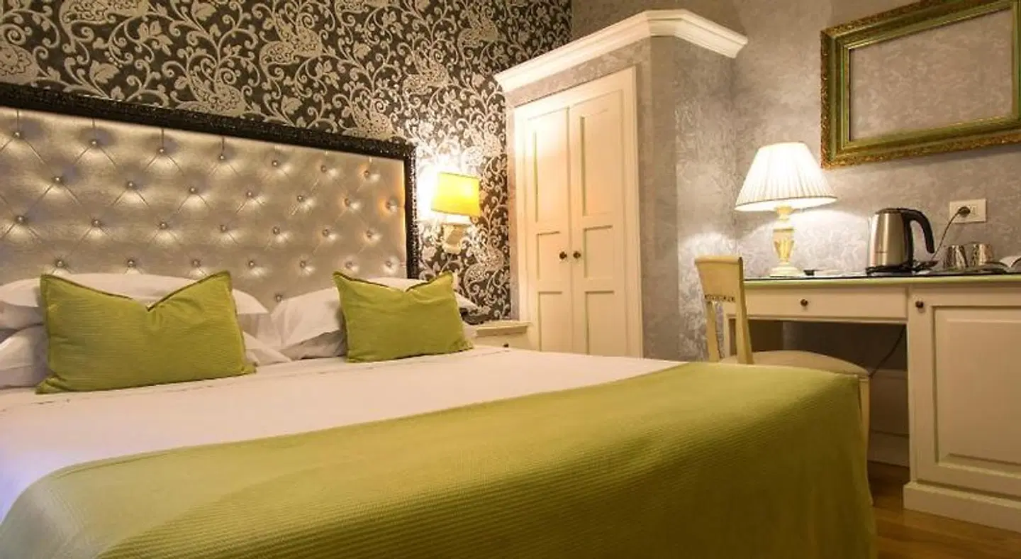 Pedrini ROOM_EXAMPLE