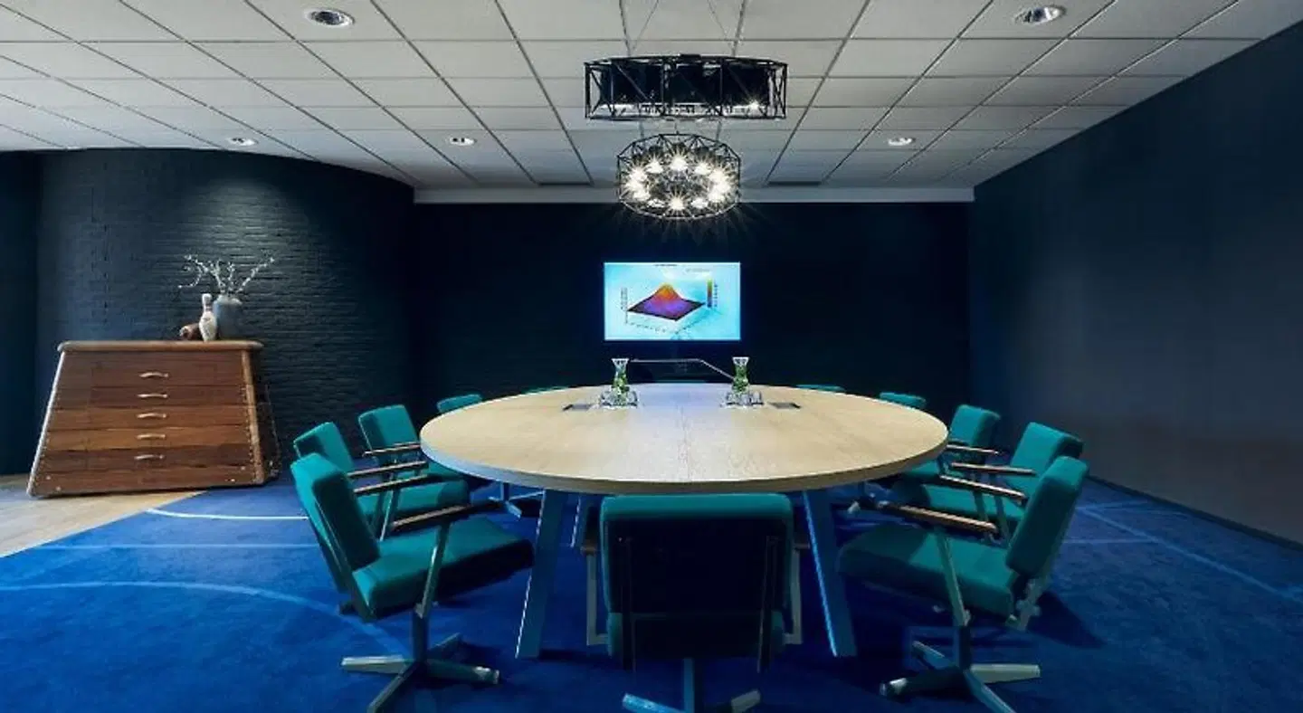 Carlton De Brug Konferenz