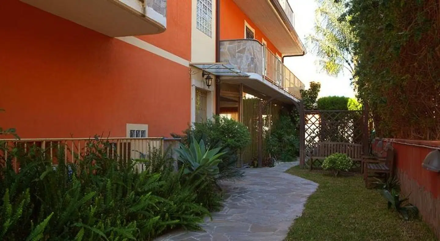 Motta Residence Hotel EXTERIOR