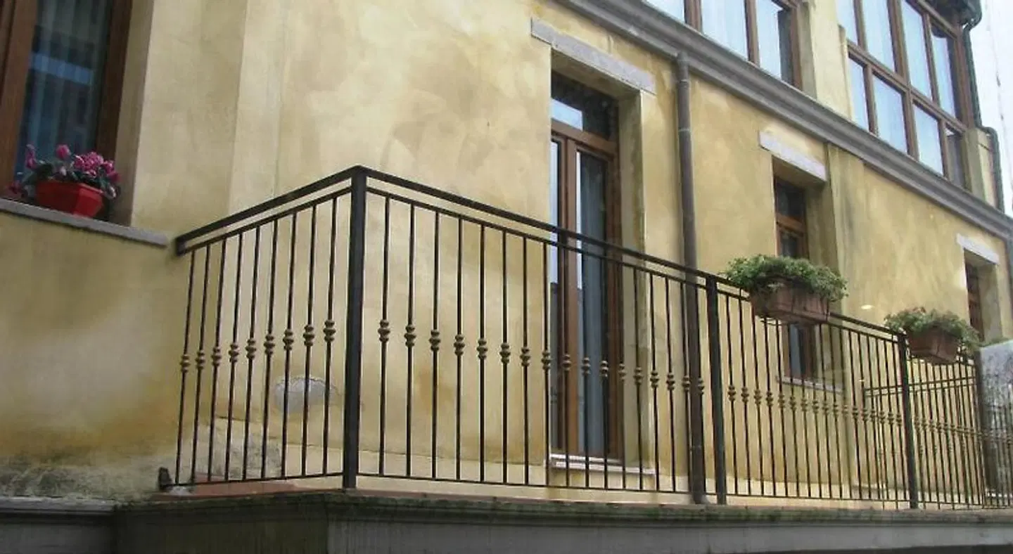 Belle Epoque EXTERIOR