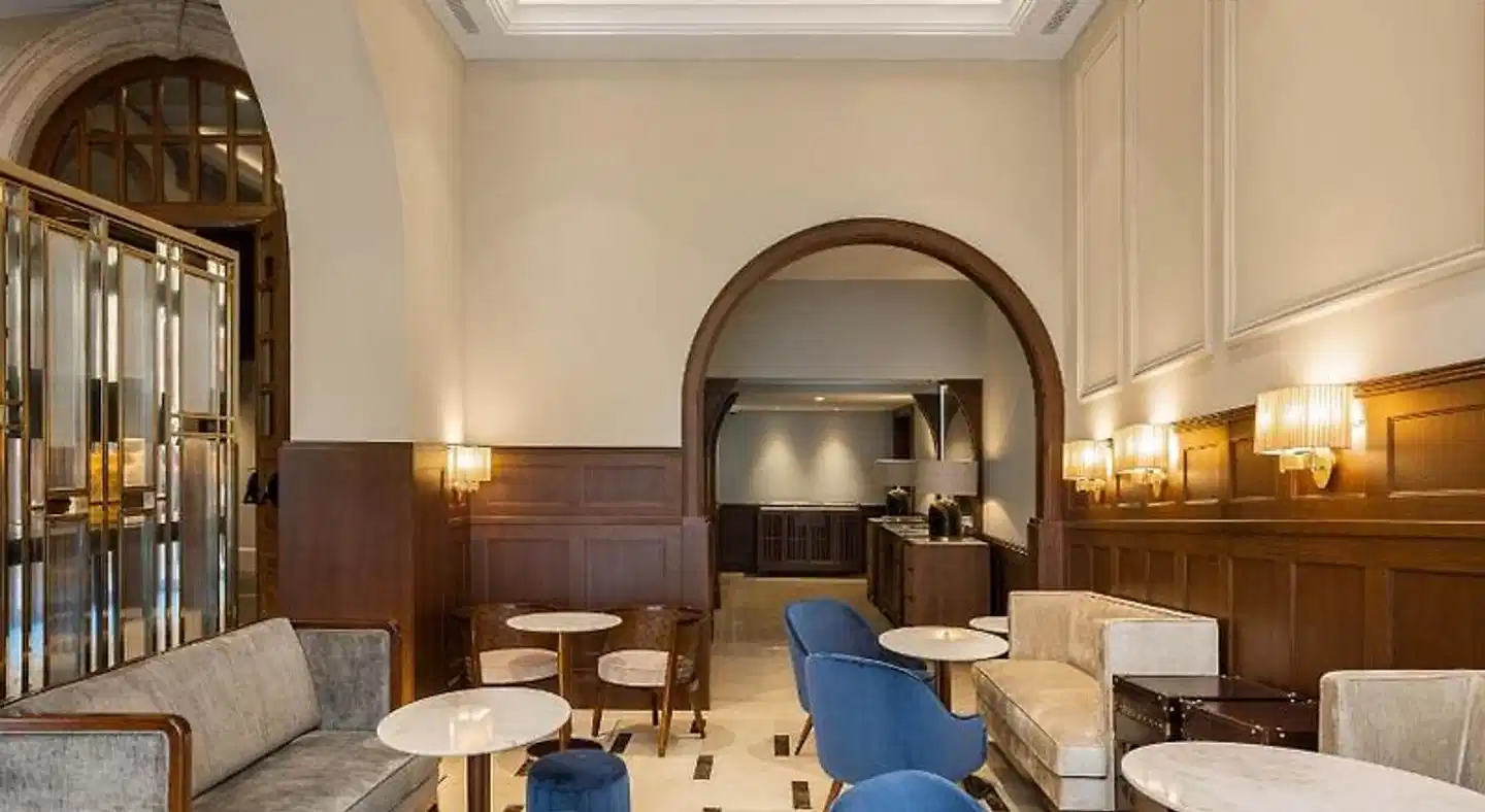 ICON Duplo Ribeira Lobby