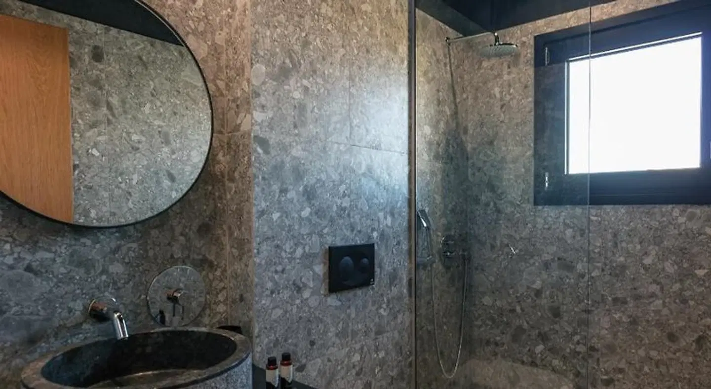 GD Gallery Suites Badezimmer