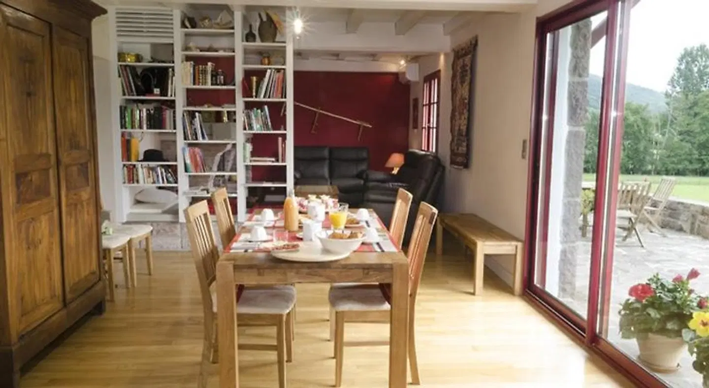 Maison Laia Restaurant