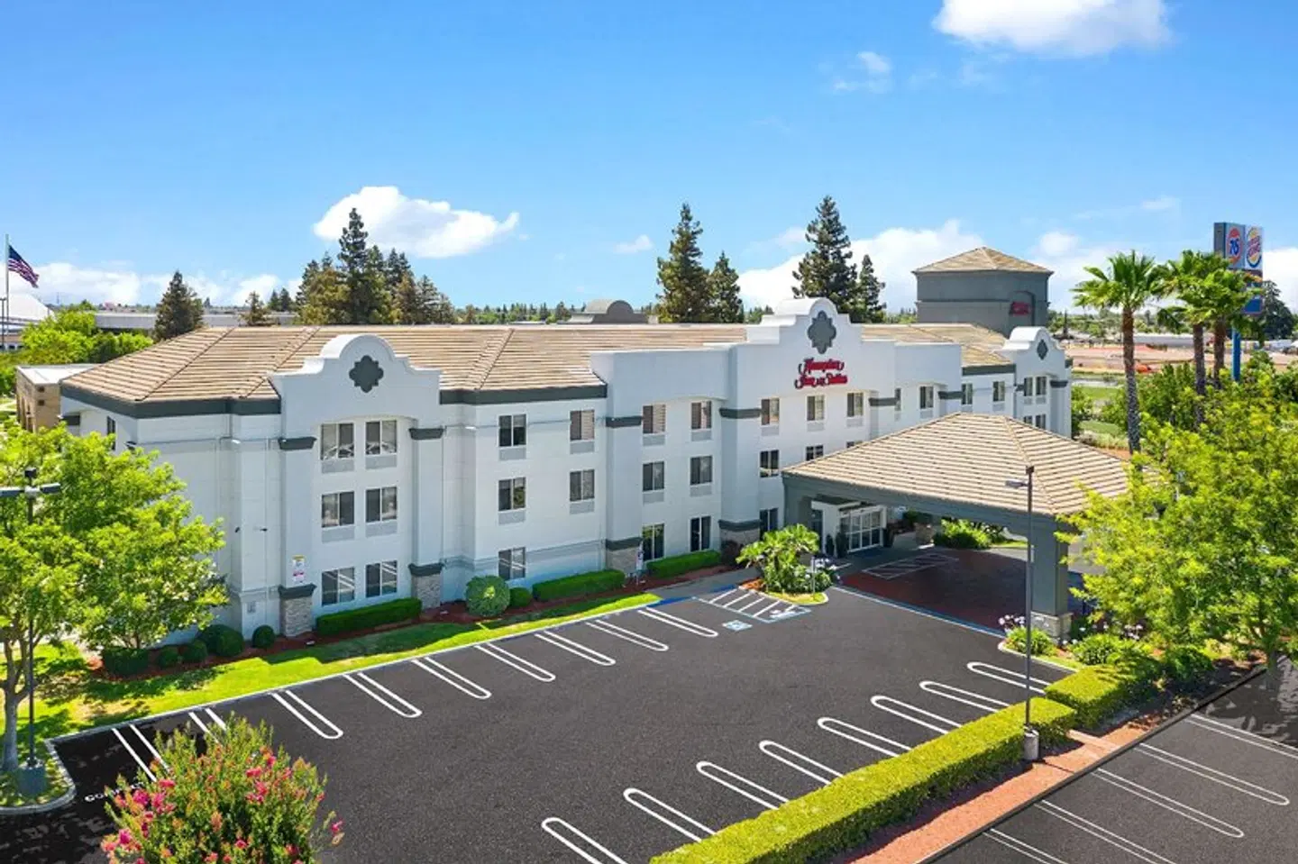 Hampton Inn & Suites Modesto-Salida EXTERIOR