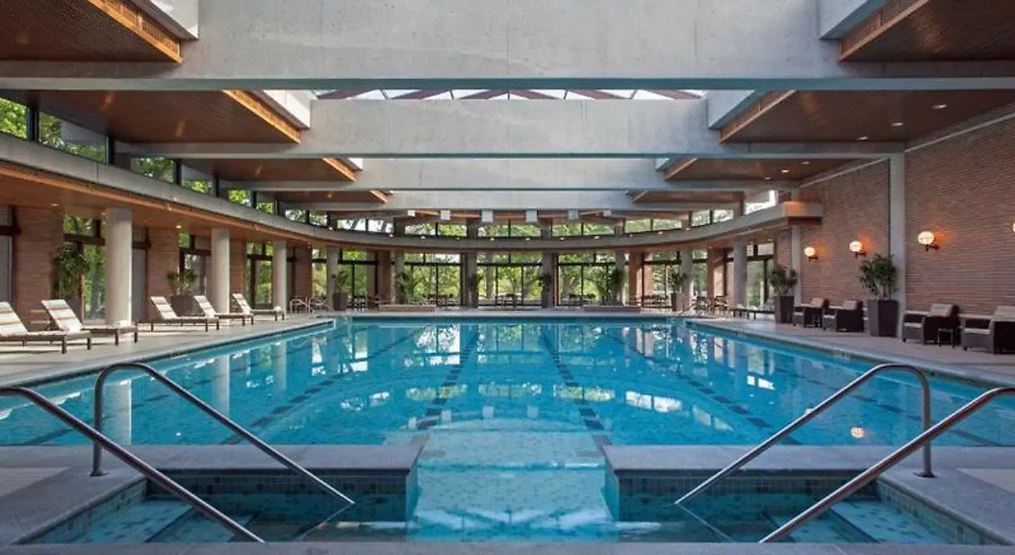 Hyatt Lodge Oak Brook Chicago Hallenbad