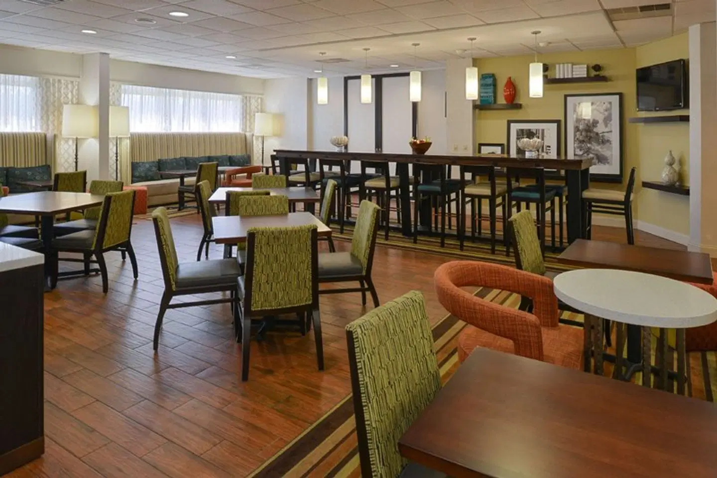 Hampton Inn Carbondale Restaurant