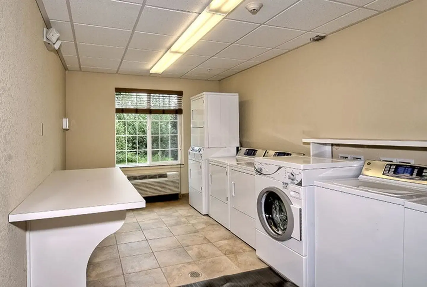 Candlewood Suites Burlington South by IHG Badezimmer