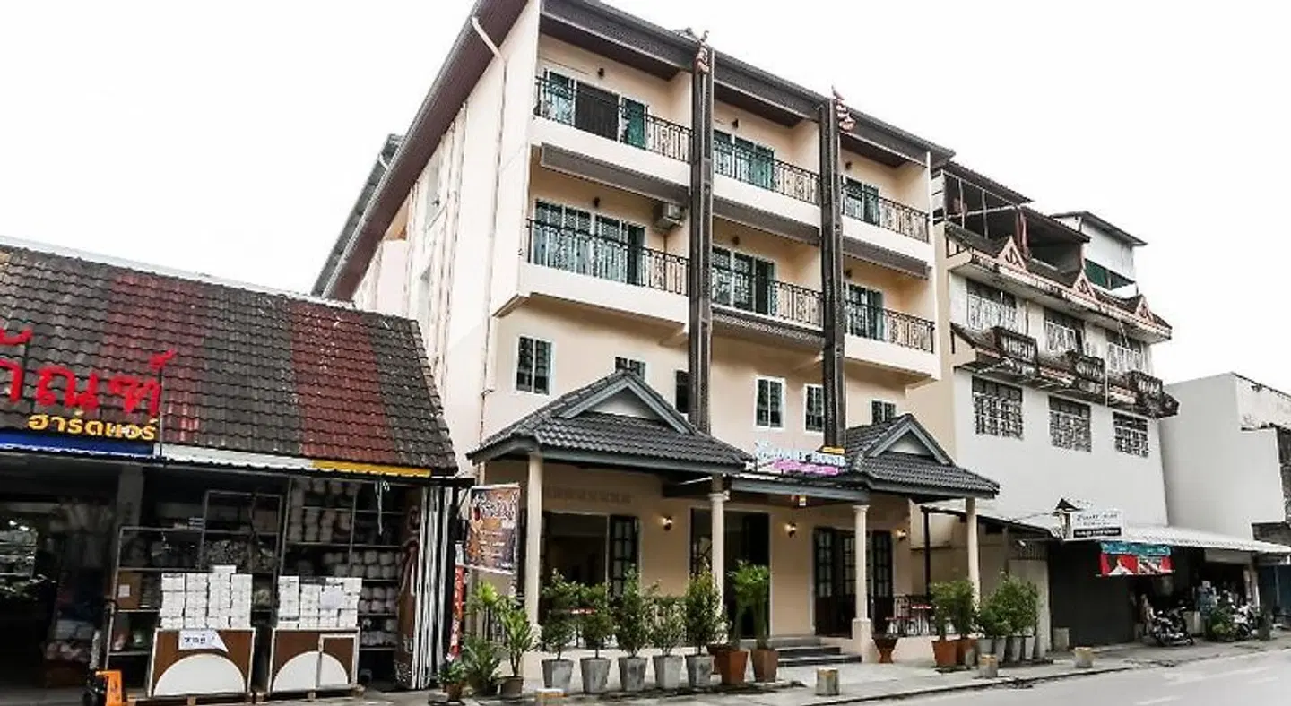 Canary House Rachawong EXTERIOR