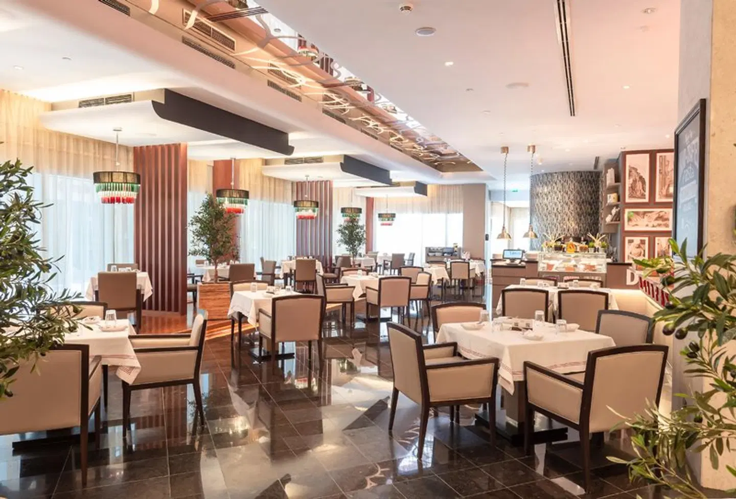 Pearl Rotana Capital Centre Restaurant