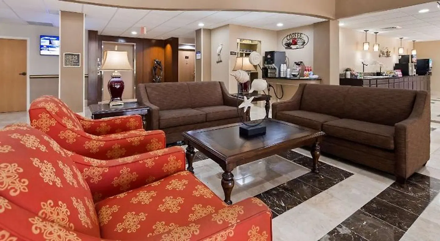 Best Western Plus Ambassador Suites Venice LOUNGE_LOBBY