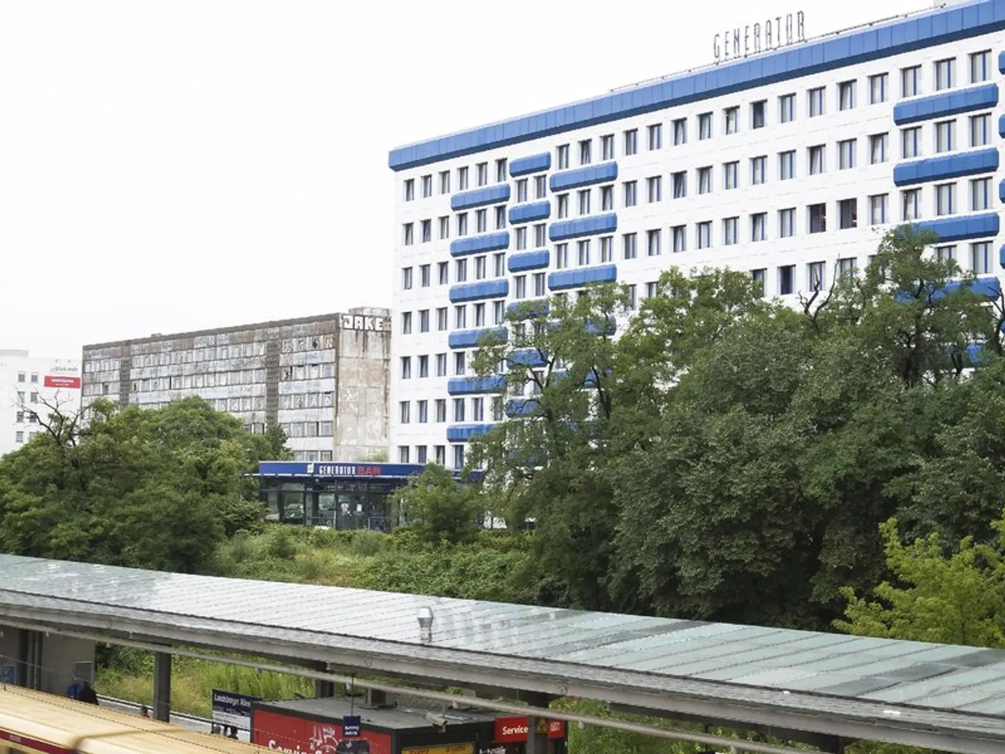 Generator Berlin EXTERIOR