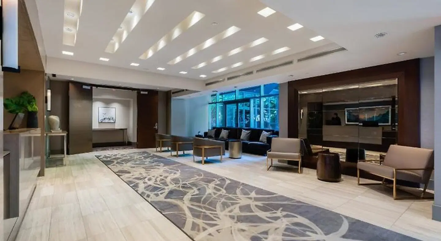 Level Vancouver Yaletown - Seymour LOUNGE_LOBBY