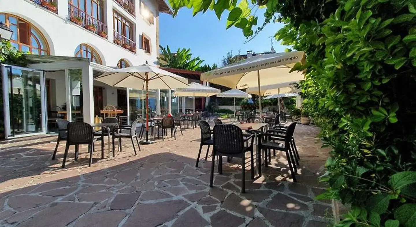 Hostal Ansonea Terrasse