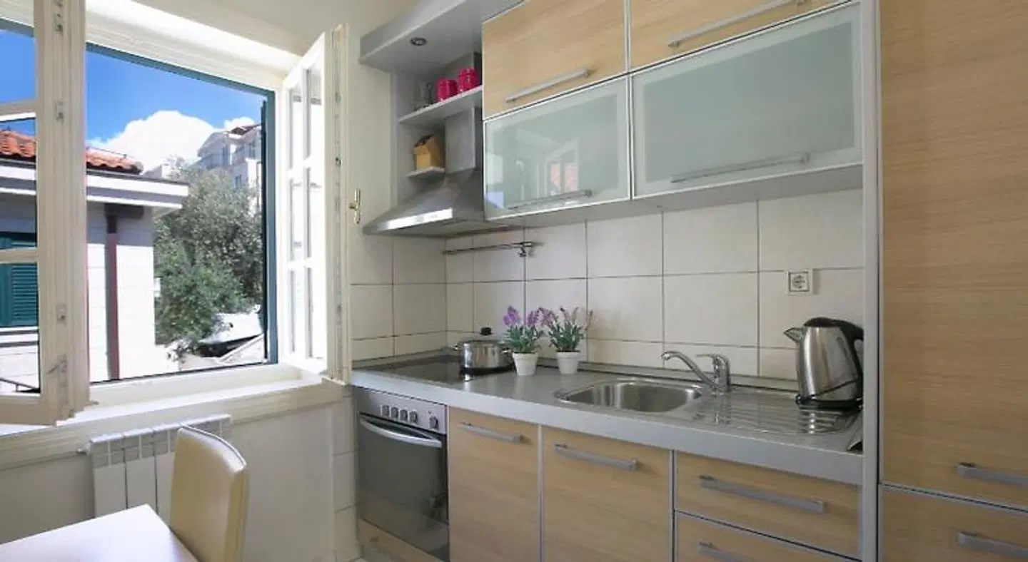 Apartments Montesan ROOM_EXAMPLE